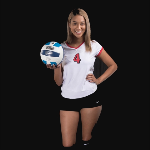 Volleyball 2018 – Q&A: Meet Tasmyn Fahey