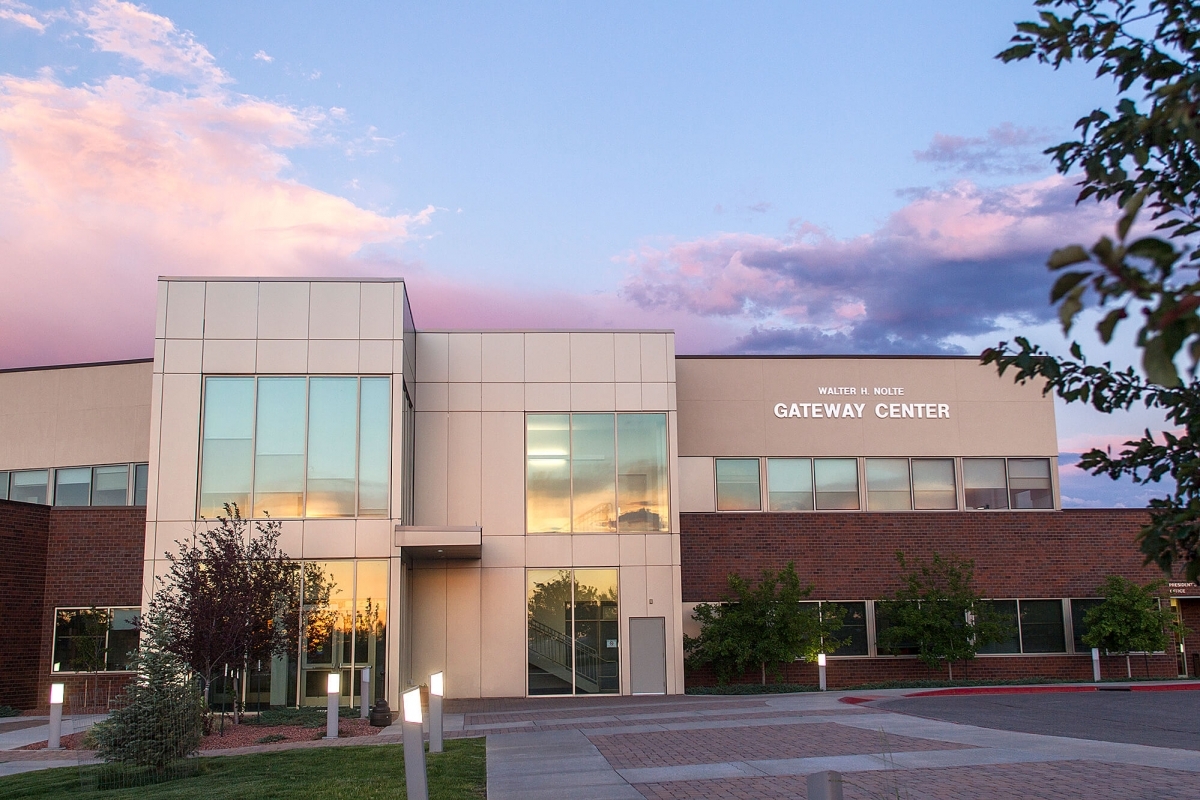 Photo of the Walter H. Nolte Gateway Center on the Casper College campus.