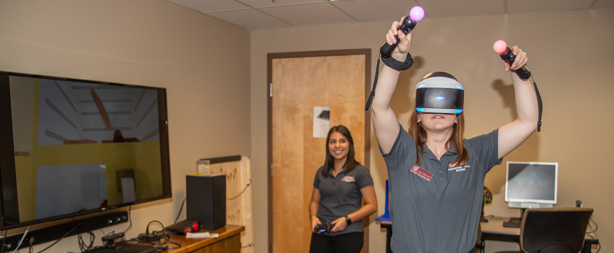 Students use virtual reality to augment their learning experience.