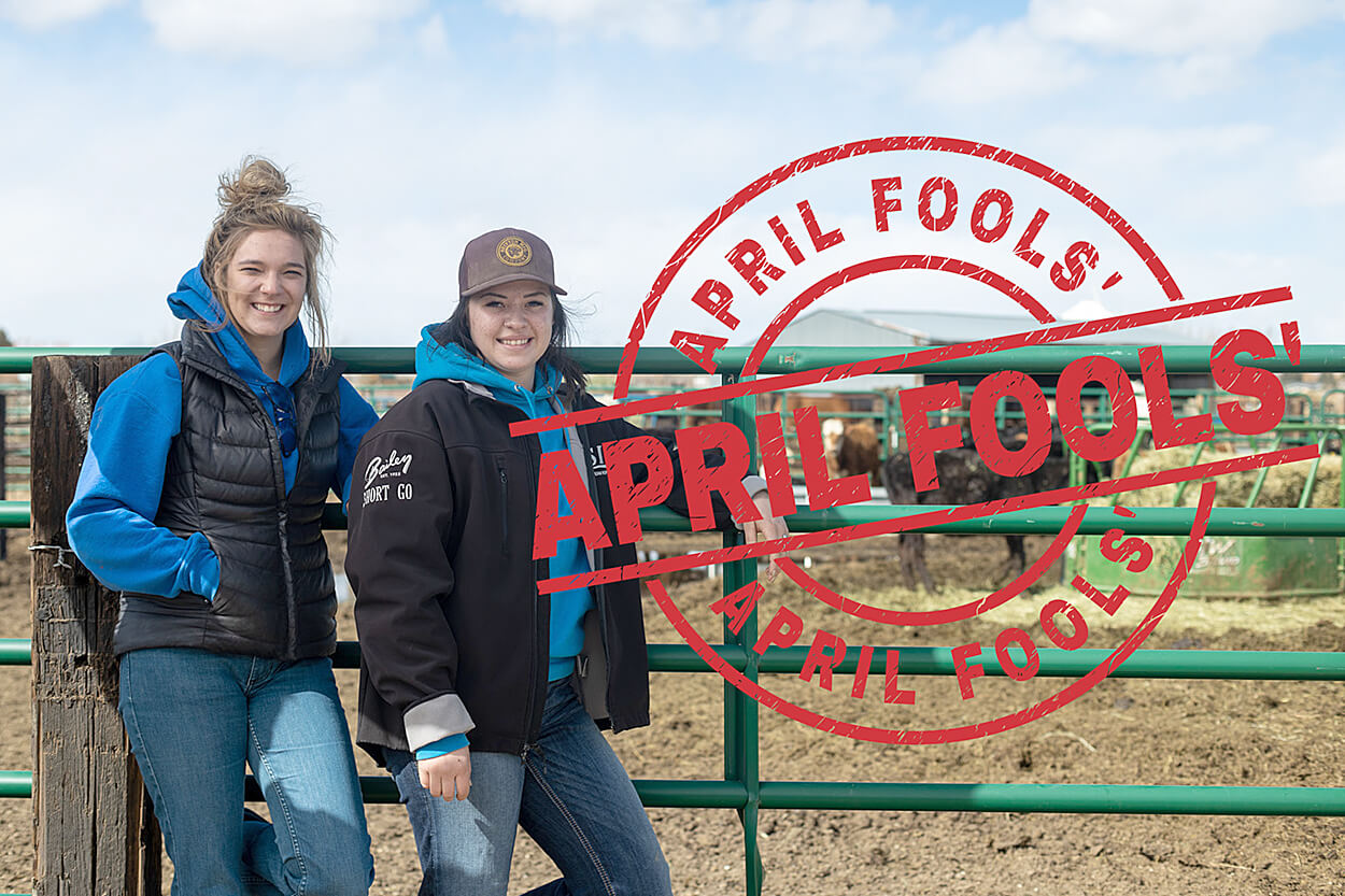 A photo of two Casper College Rodeo Team Members 2