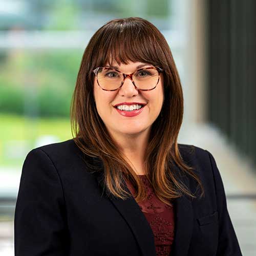 Annette Pitts Headshot