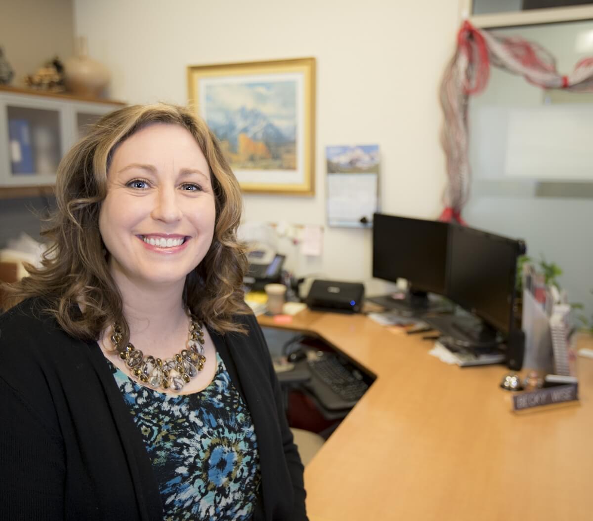 casper college office management grad becky